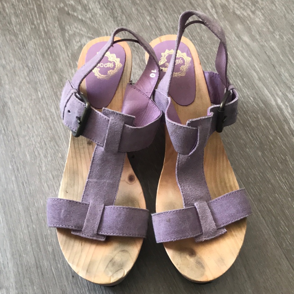 Ecoté urban outfitters platforms size 10